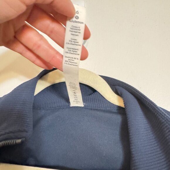 LULULEMON Movement To Movement Jacket in Nocturnal Teal Size 6 Navy Blue - Picture 8 of 8